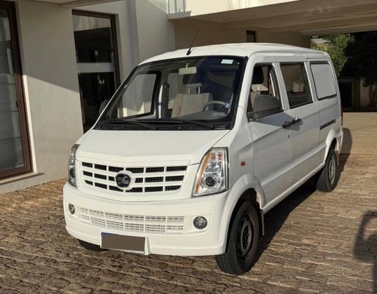 EFFA V25 1.3 16V GASOLINA MANUAL EFFA V25 1.3 16V GASOLINA MANUAL